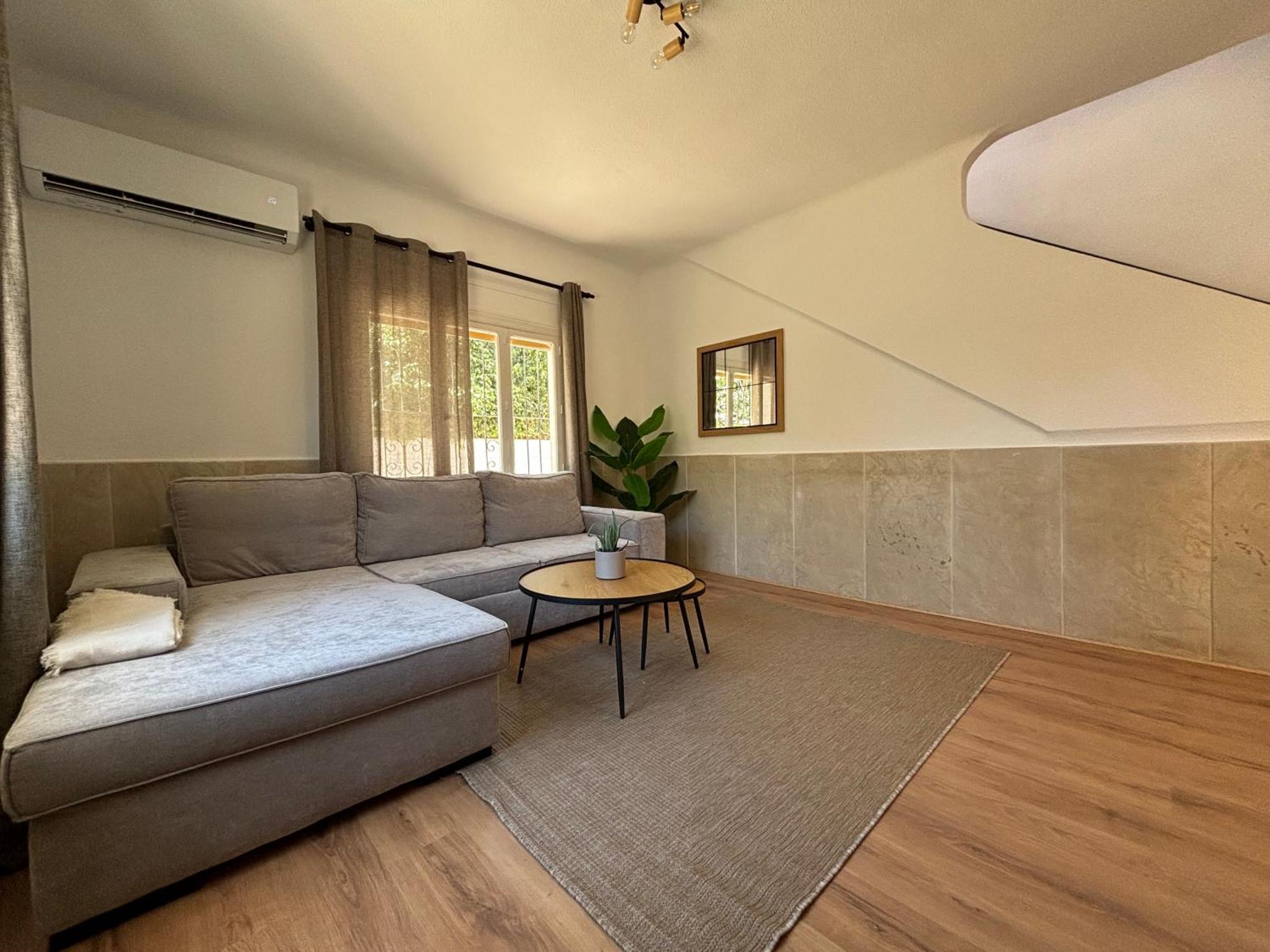 Villa Con Piscina A 5 Min A Pie De La Playa Y Pau5 Ел Кампело Екстериор снимка
