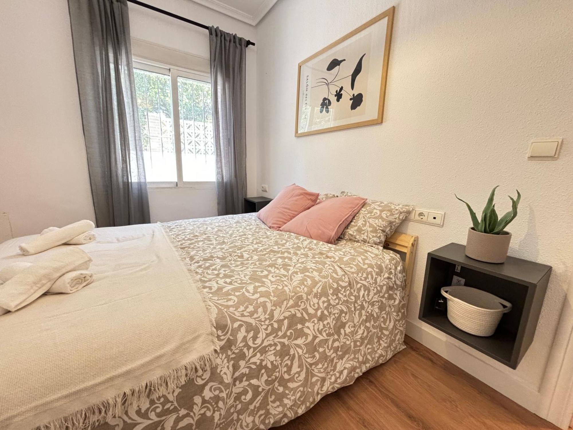 Villa Con Piscina A 5 Min A Pie De La Playa Y Pau5 Ел Кампело Екстериор снимка
